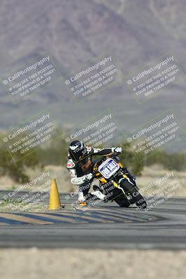 media/Jan-15-2026-Racers Edge (Thu) [[dfebeb70ab]]/2-A Group/Session 5 (Turn 5)/